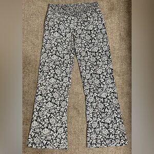Roxy Black & White Floral Pants